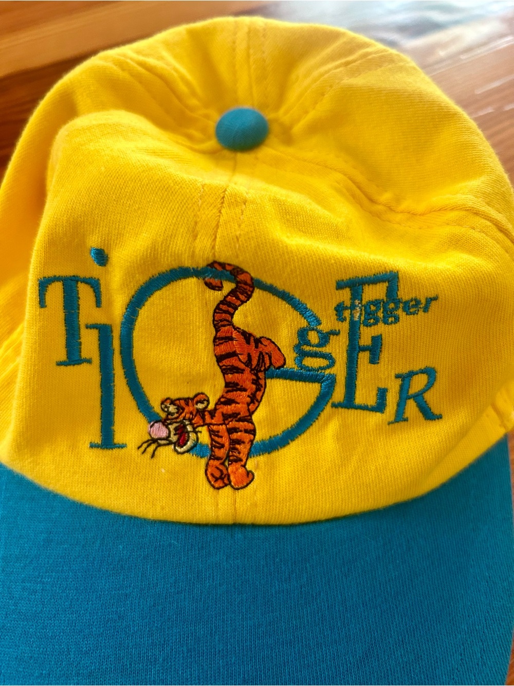 Vintage Disney Tigger kids hat - Picture 2 of 3
